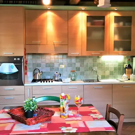 Casa vacanze La Capanna - Stone House Lucca